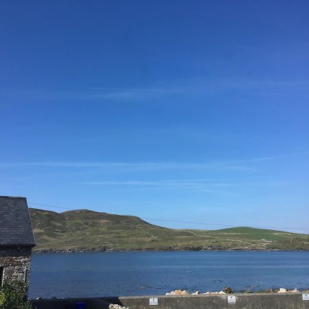 The Pier Bar , Cleggan Exterior foto